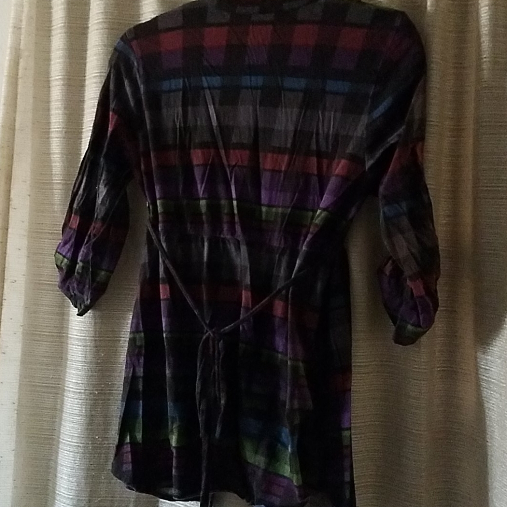 Multicolor Colorblock Button Down Top - Picture 5 of 5